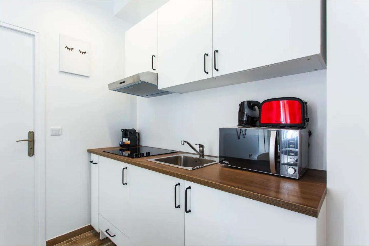 Cmg Place De Clichy - Metro Europe Apartment Paris Exterior foto